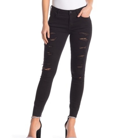 Kendall & Kylie Denim - Kendall & Kylie The Ultra Babe Ripped Skinny Jeans